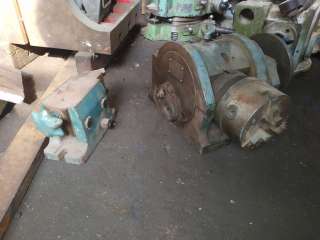 Делительная головка УДГ -200