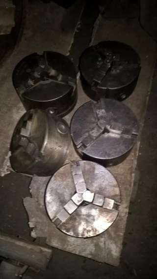 Патрон трёхкулачковый Ф130 мм