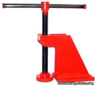 Струбцина винтовая для правки труб СТВ