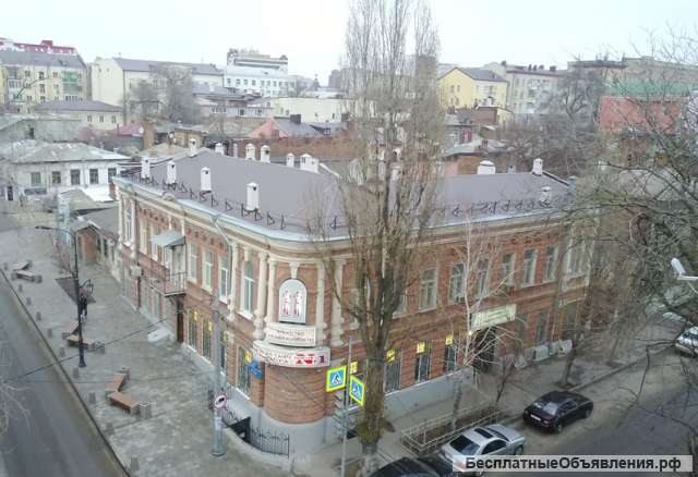 Продавец недвижимости