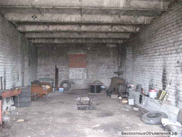 Здание гаража в г. Эртиль