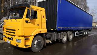 Требуется водитель категории "Е"