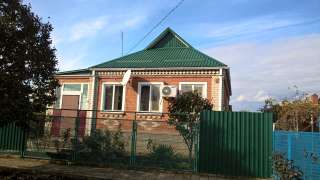 Отличный жилой дом в центре ст. Медведовской, 1,5эт