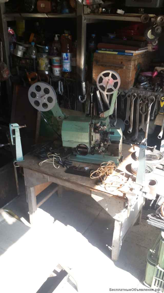Кинопроектор - антиквар