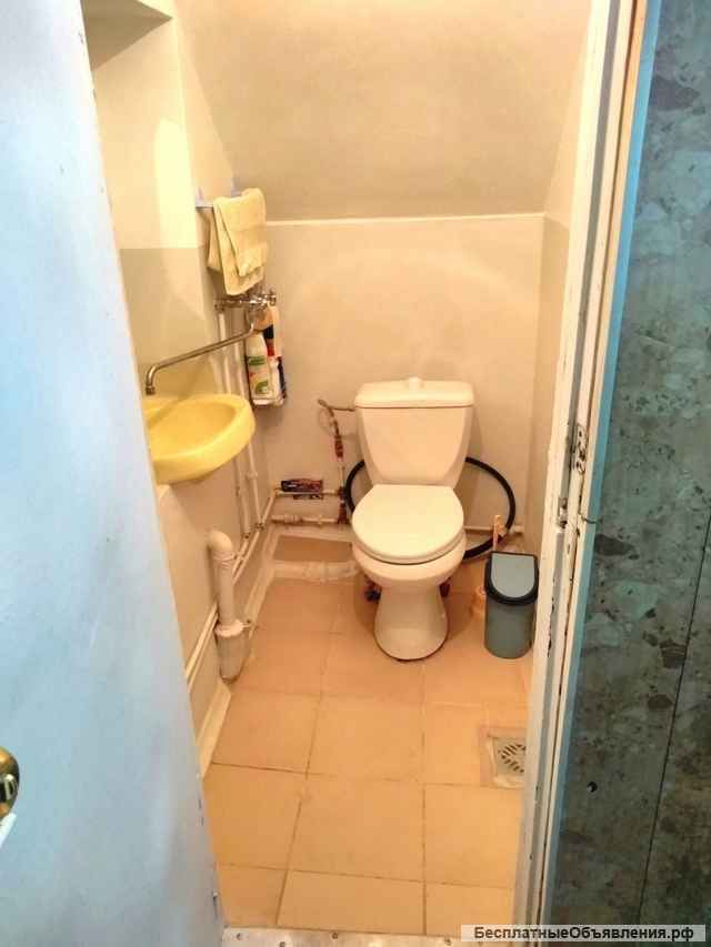 2 комн.кв-ра, Центр, Богатяновский, 1/3кирп; 30/20/8 Цена 900000