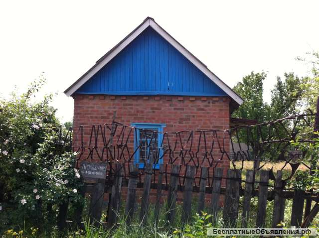 Земельный участок с домиком