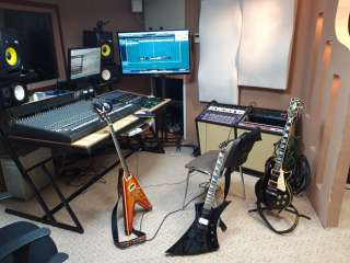 Звукорежиссёр в студию звукозаписи