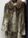 Шуба мутон плечи каракуль ворот норка