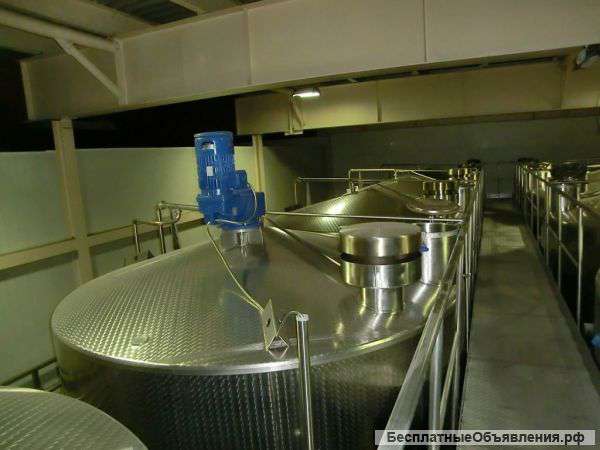 Емкости нержавеющие, объем 50 куб.м.