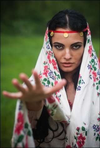 Помощь ведьмы