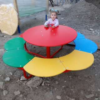 Детское уличное оборудование (скамейки, песочницы, домики- беседки, качалки)