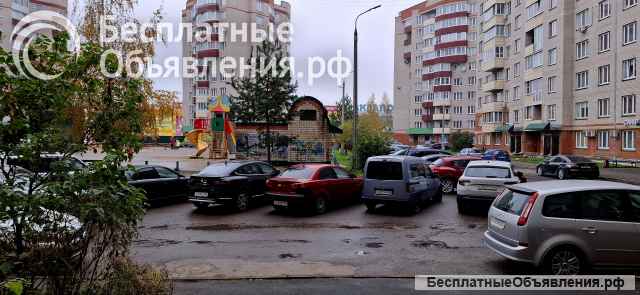 Коммерческое помещение 207 кв.м. в Пскове, торг.