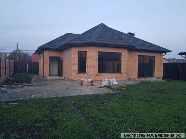 Новый дом в центре поселка, сетевой газ