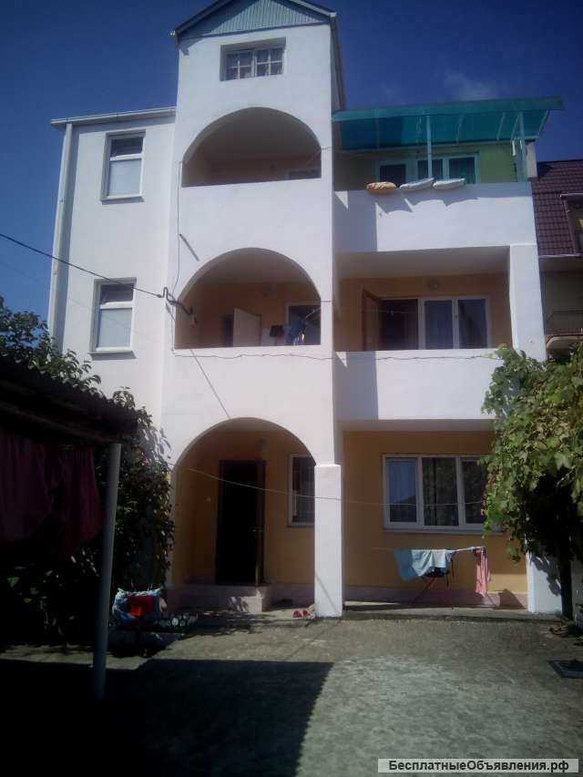 Дом в курортном городке Адлера