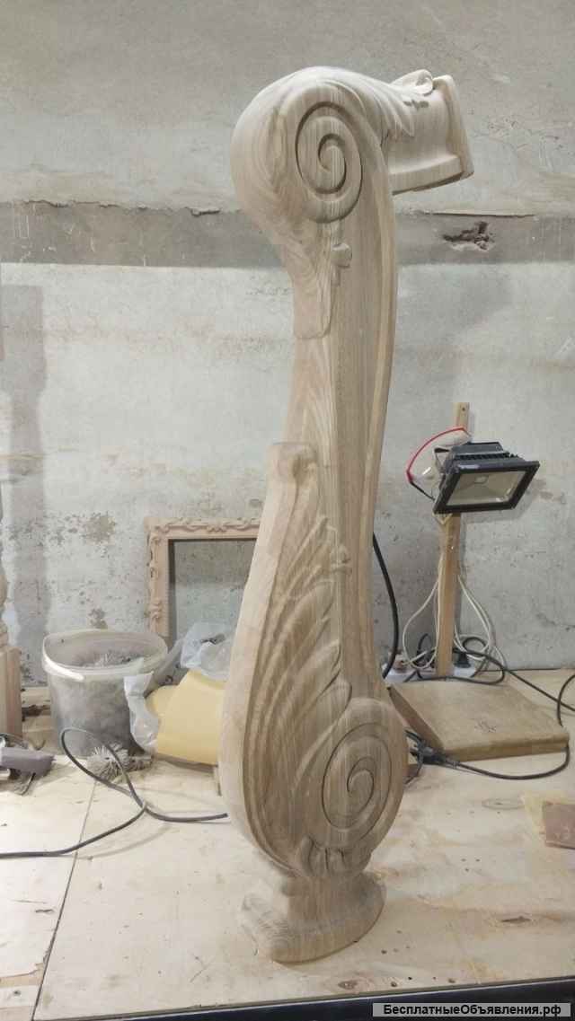 Резной столб 01