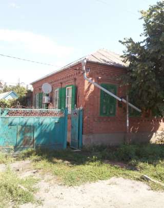 Дом г. Батайск, ул. Половинко 136