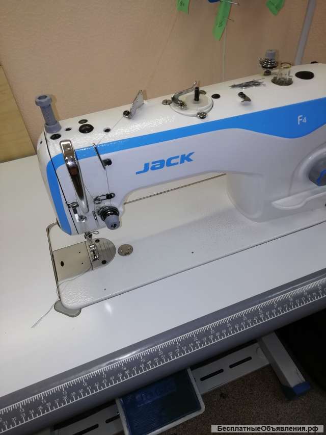 Требуется швея-уневирсал