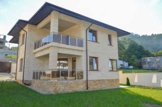 Новый дом 200 кв.м в живописном месте