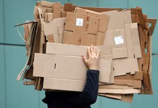 Меняем деньги на макулатуру