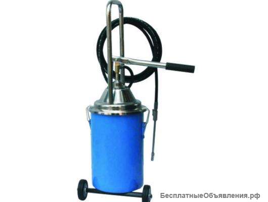 Солидолонагнеталь ручной