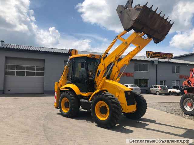 Экскаватор-погрузчик