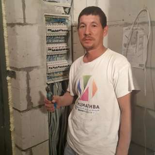 Электрик: замена проводки, счетчиков, розеток, выключателей и т.п