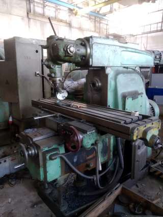 Станок широко универсальный 6М83Ш