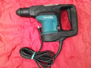 Перфоратор MAKITA HR 3200c