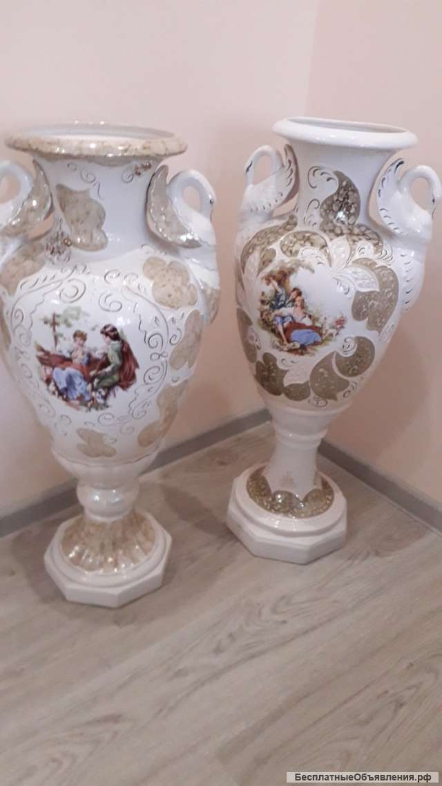 Декоративные вазы 2 шт