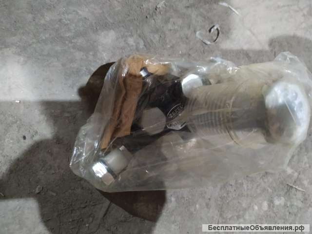 Насос топливный ДВС KOMATSU DK105237-1690