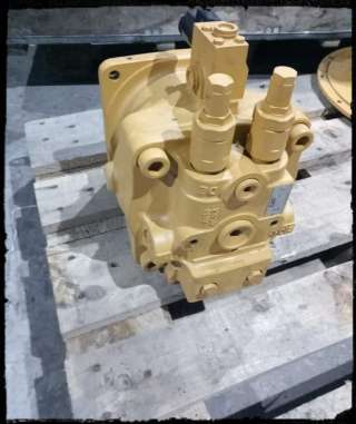 Насос1437976 PUMP Caterpillar