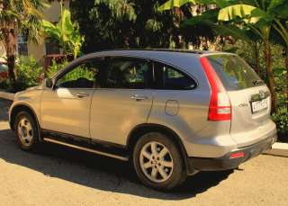 Машину Honda CR-V 3 2008 / 9 (январь)г