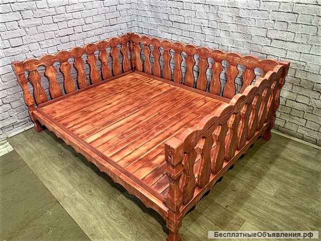 Диваны и топчаны из массива дерева