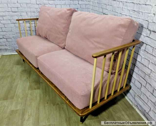 Диваны и топчаны из массива дерева