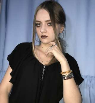 Потомственная ведьма