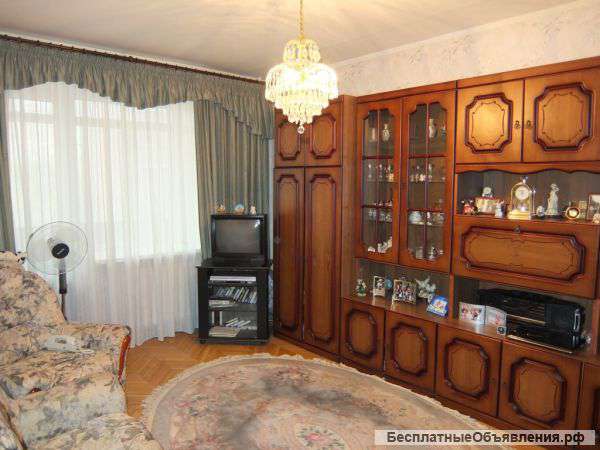 Просторная 2-х комн. кв-ра в мин. пешком от метро