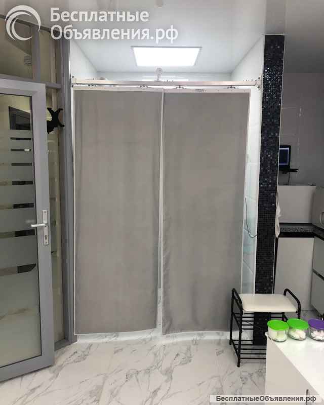 Штора рентгенозащитная ШтРЗ-1 раздвижная на роликах