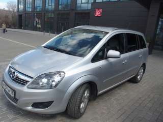 Оpel Zafira (Femili). 7 местный минивен, 140 л.с., пробег 75000, куплен 22.02.2014., один хозяин.