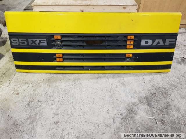 Капот кабины DAF XF 95, желтый