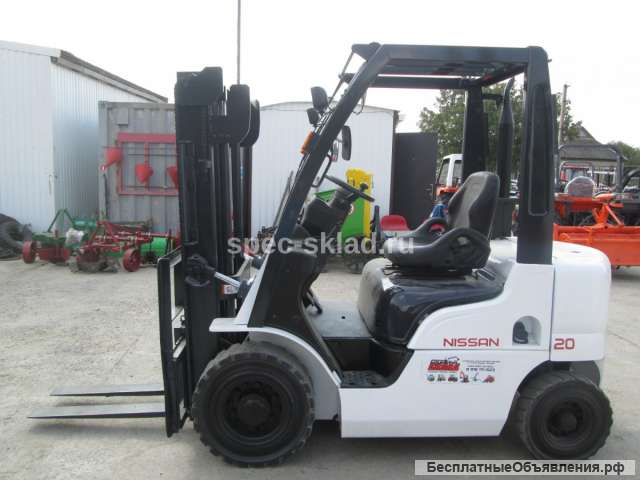 Вилочный погрузчик Nissan YJ02A20