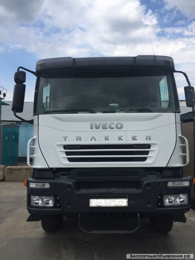 Продаеются Самосвалы IVECO TRAKKER и КАМАЗ 6520