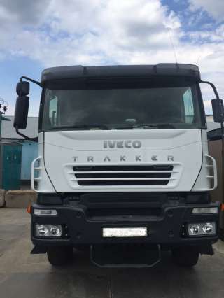 Продаеются Самосвалы IVECO TRAKKER и КАМАЗ 6520