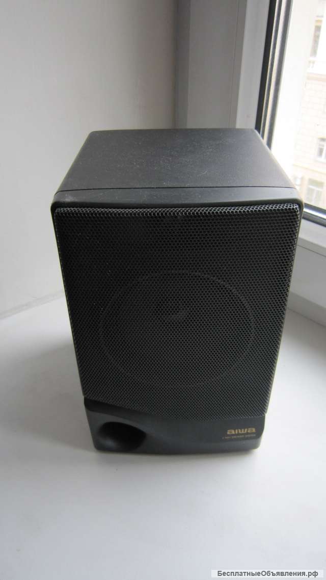 Колонка от магнитолы Aiwa 1 штука 2-х полосная 135х215х155 оригинальная