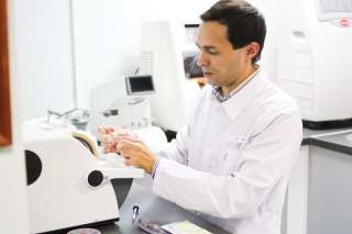 Мастерская по изготовлению очков