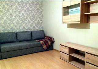 Сдается чистая, уютная 1-км квартира по адресу: Школьная 6