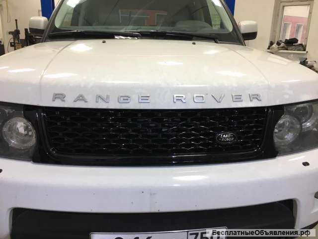 Решетка радиатора и жабры на Range Rover Sport