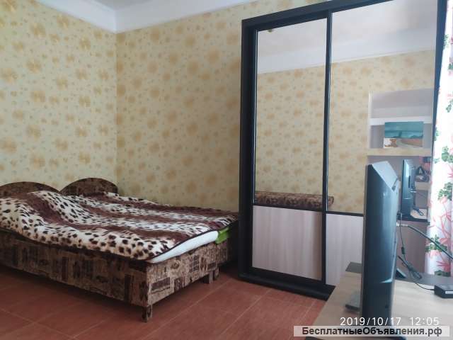 Сдаю комнату в доме