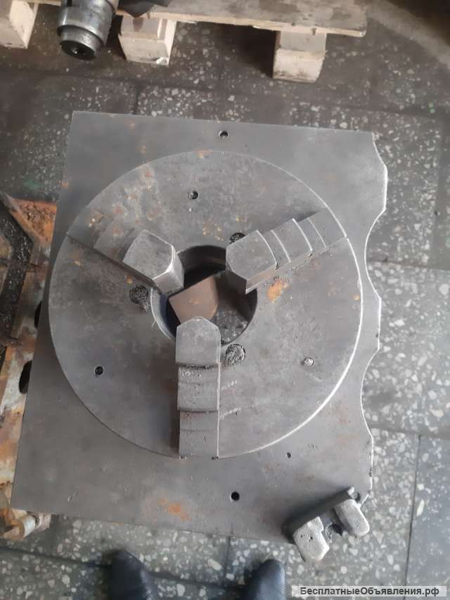 Патрон токарный ф 315 посадка конус