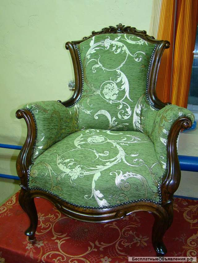 Перетяжка мягкой мебели