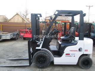 Вилочный погрузчик Nissan NY1F2A20